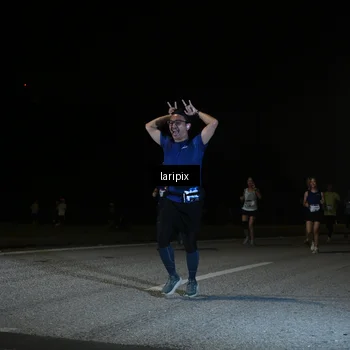 Runner Photo 7569840