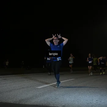 Runner Photo 7569841