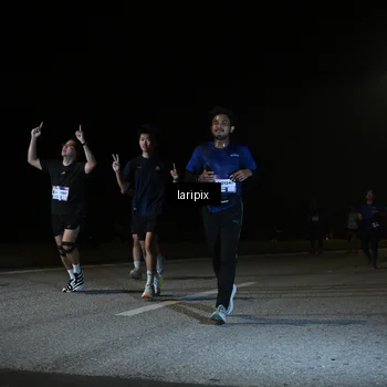 Runner Photo 7569842