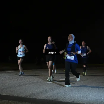 Runner Photo 7569847