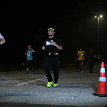 Runner Photo 7569853