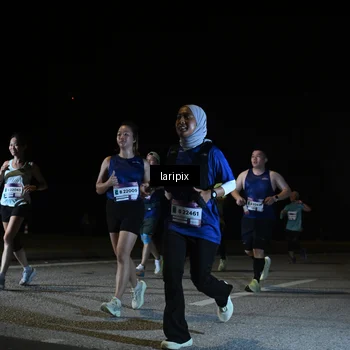 Runner Photo 7569858