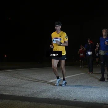 Runner Photo 7569869