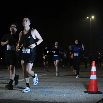 Runner Photo 7569890