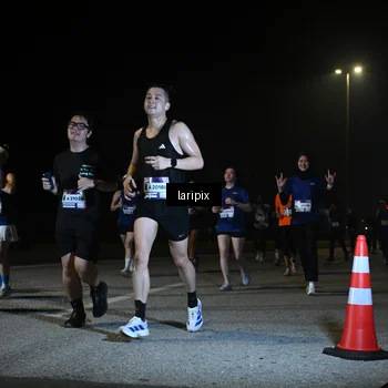 Runner Photo 7569891
