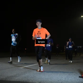 Runner Photo 7569901