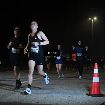 Runner Photo 7569903