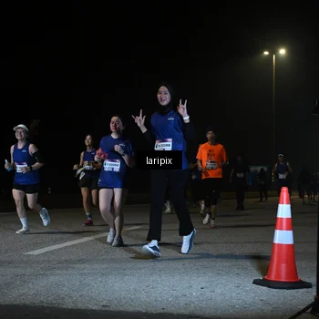 Runner Photo 7569904