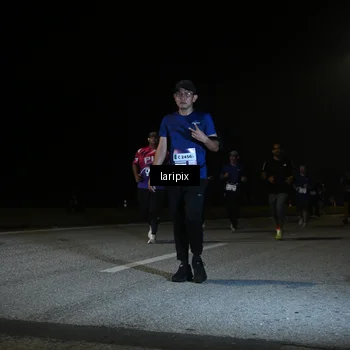 Runner Photo 7569921