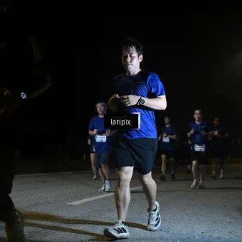 Runner Photo 7569933