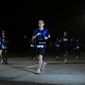 Runner Photo 7569943