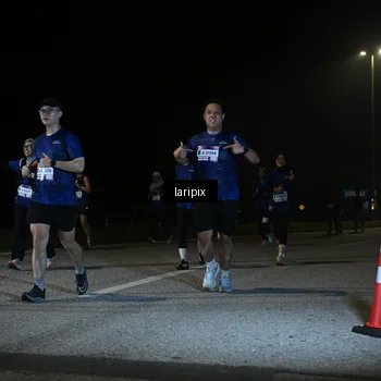 Runner Photo 7569946