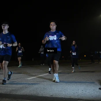 Runner Photo 7569950