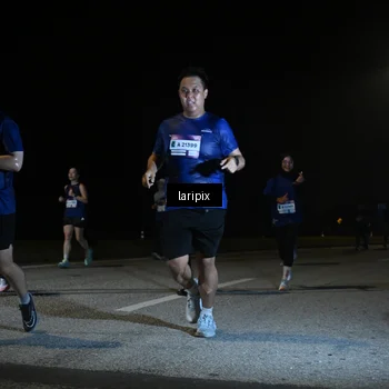 Runner Photo 7569953
