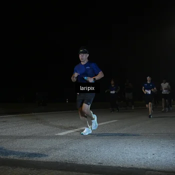 Runner Photo 7569965