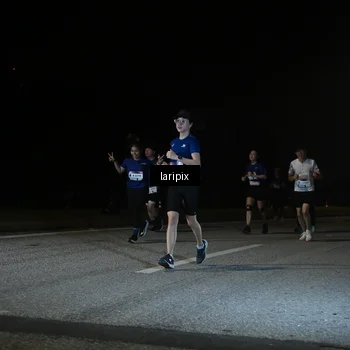 Runner Photo 7569972