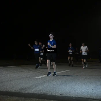 Runner Photo 7569975