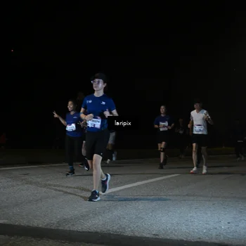 Runner Photo 7569977