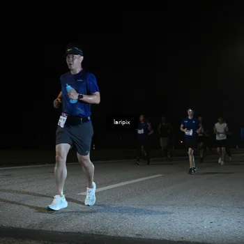 Runner Photo 7569980