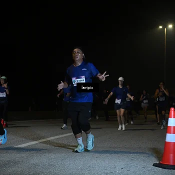 Runner Photo 7569991