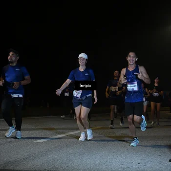 Runner Photo 7570001