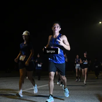 Runner Photo 7570015