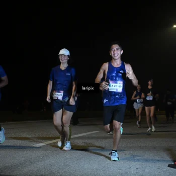 Runner Photo 7570018