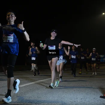 Runner Photo 7570023