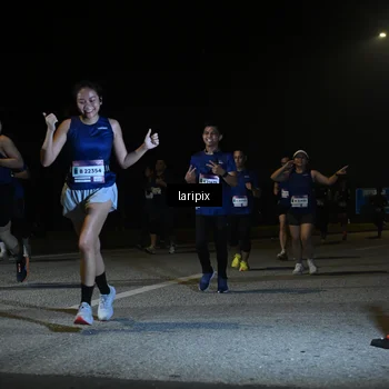 Runner Photo 7570036