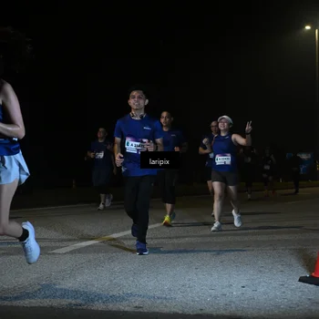 Runner Photo 7570047