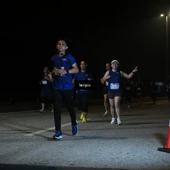 Runner Photo 7570049