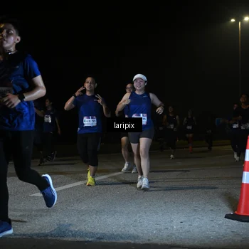 Runner Photo 7570053