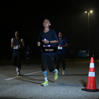 Runner Photo 7570062