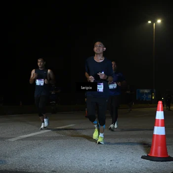 Runner Photo 7570065