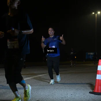 Runner Photo 7570070