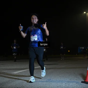 Runner Photo 7570074