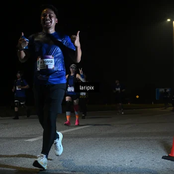 Runner Photo 7570085