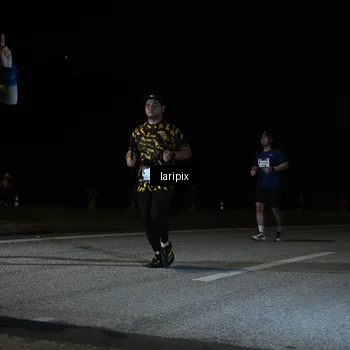 Runner Photo 7570091