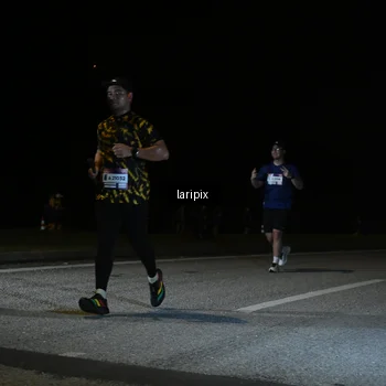 Runner Photo 7570098
