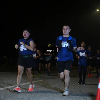 Runner Photo 7570104