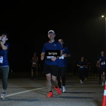 Runner Photo 7570125