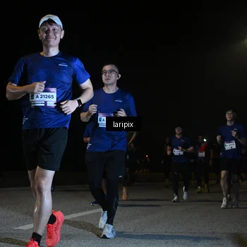 Runner Photo 7570131