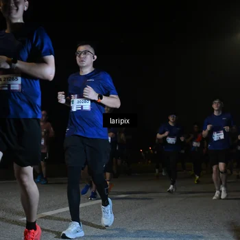 Runner Photo 7570135