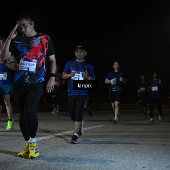 Runner Photo 7570168