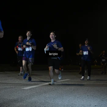 Runner Photo 7570171