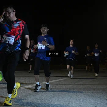 Runner Photo 7570173
