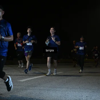 Runner Photo 7570174