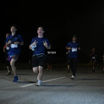 Runner Photo 7570180