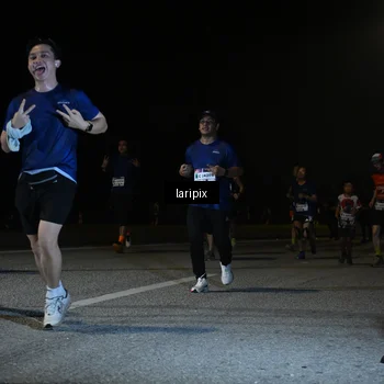 Runner Photo 7570181