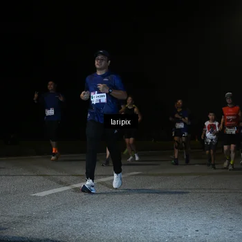 Runner Photo 7570193